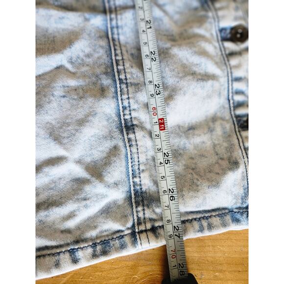 Black Heart Med Acid Washed Denim Dress Heart Pockets Adjustable Full Button - Picture 3 of 9